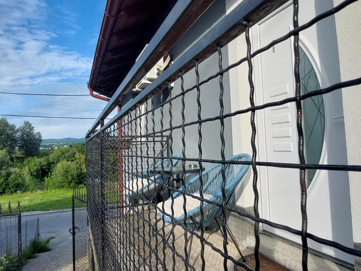 Apartments Window Bihać Екстериор снимка