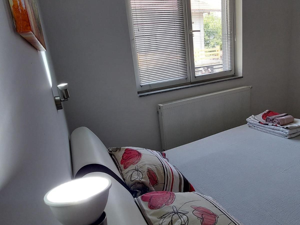 Apartments Window Bihać Екстериор снимка