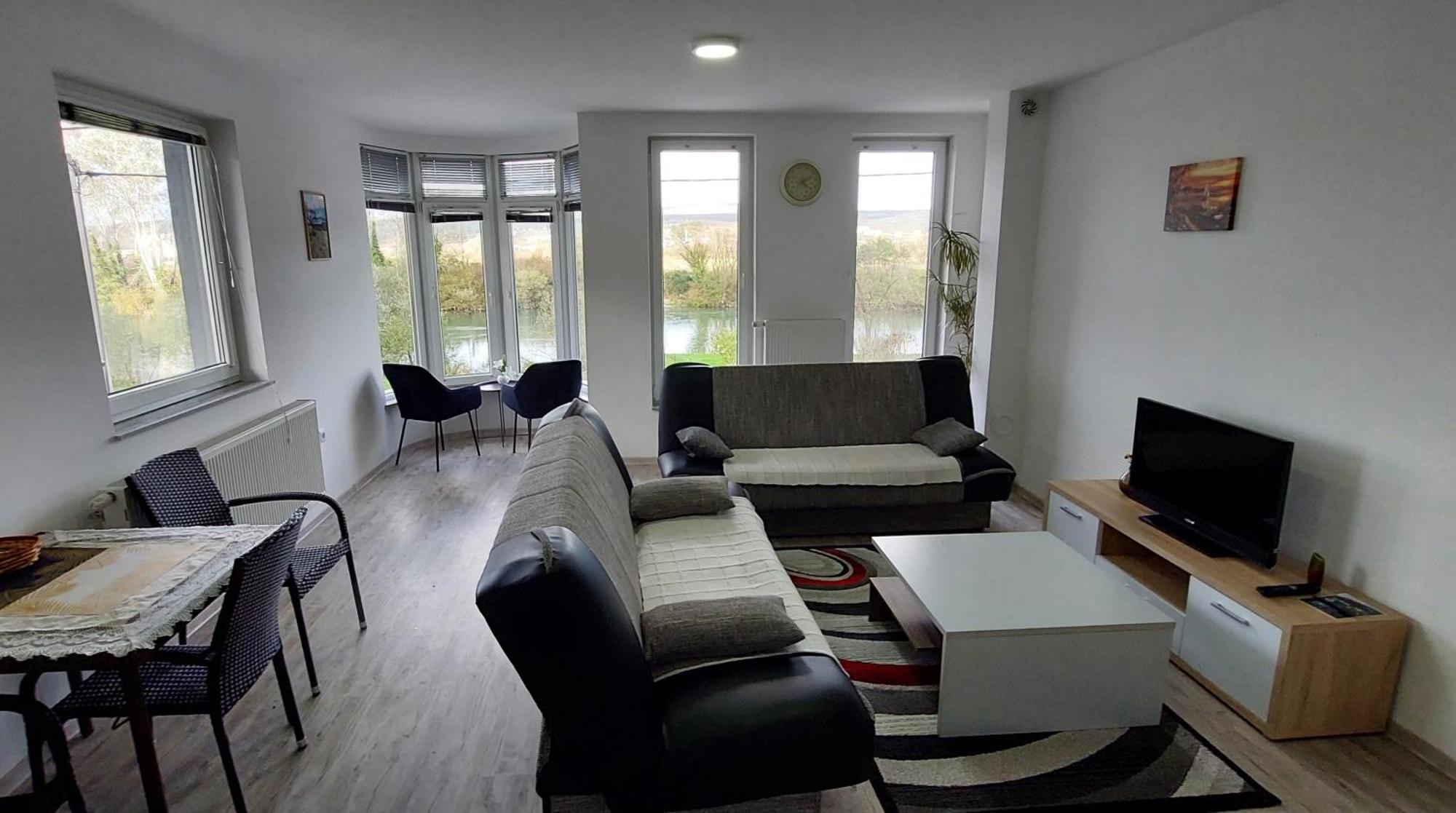 Apartments Window Bihać Екстериор снимка