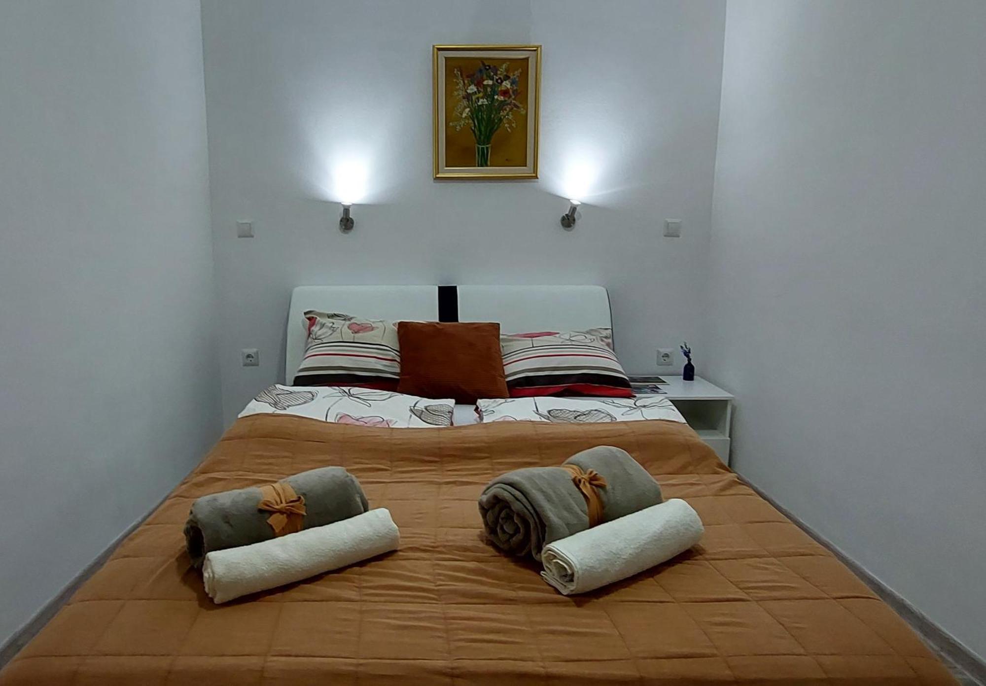 Apartments Window Bihać Екстериор снимка