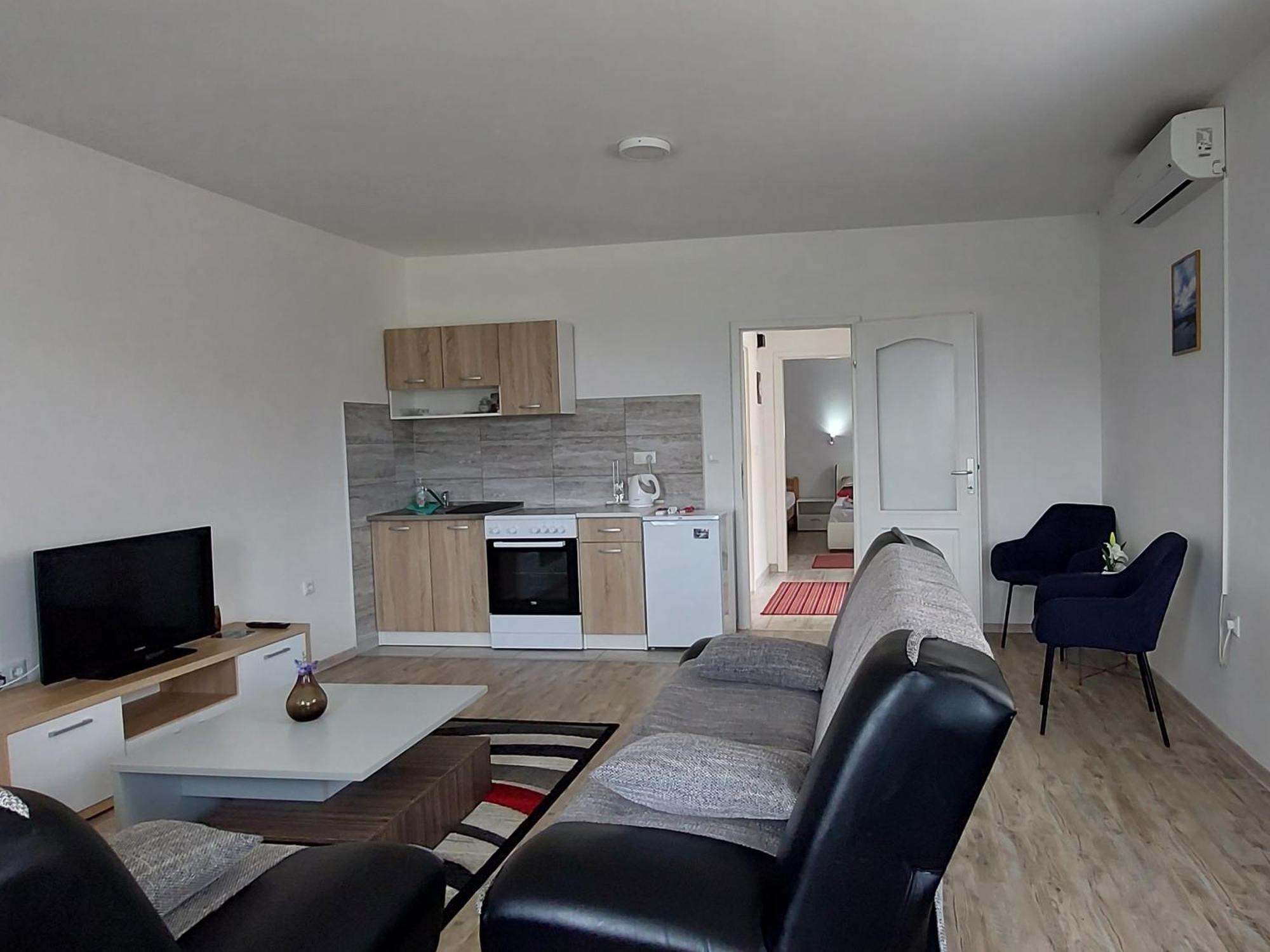 Apartments Window Bihać Екстериор снимка