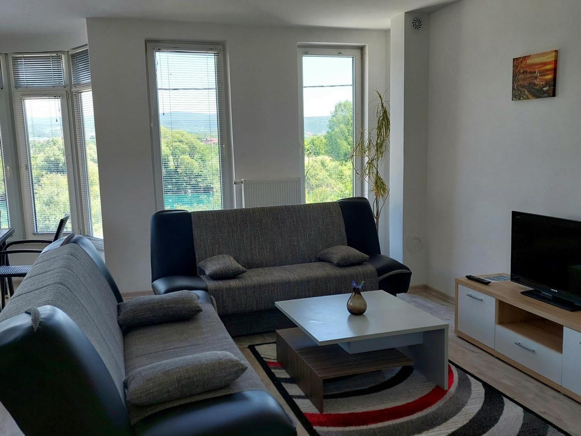 Apartments Window Bihać Екстериор снимка