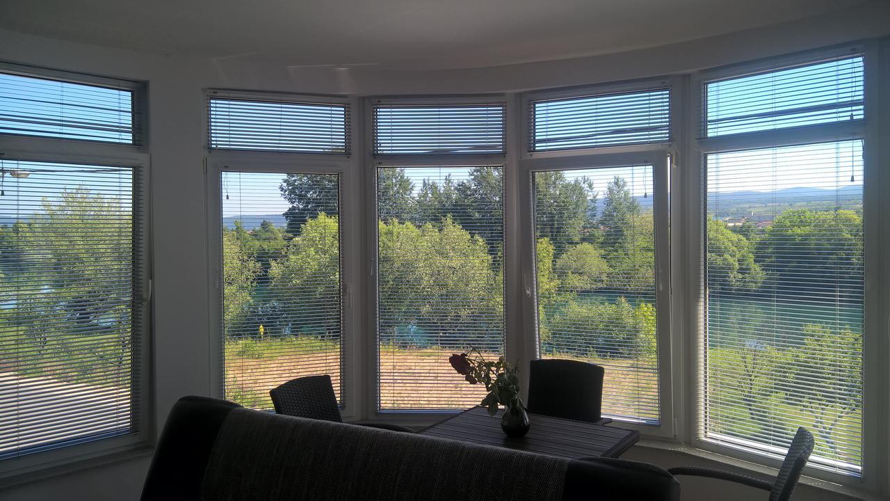 Apartments Window Bihać Екстериор снимка